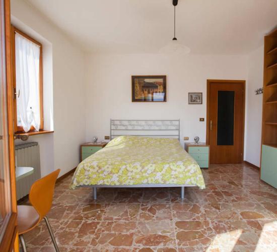 visitvalseriana en fiordaprile-five-room-apartment 009
